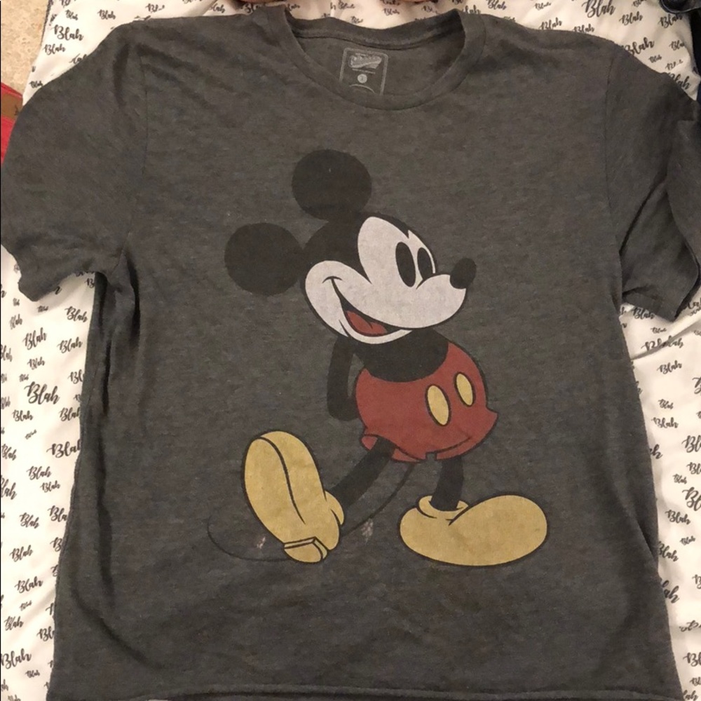 Disney Mickey Mouse T-shirt Size Small